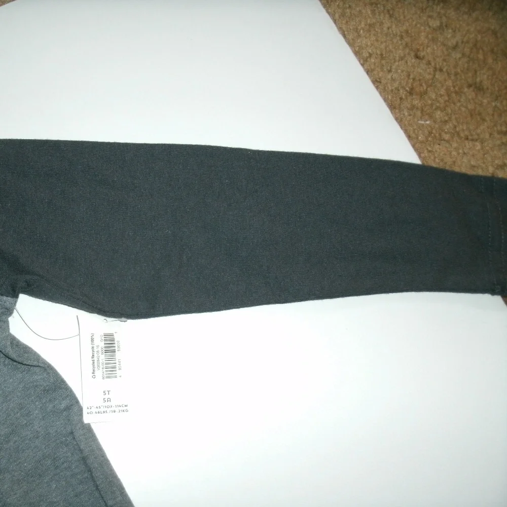 Old Navy Boys T-Shirt Long Sleeve Sleeve Raglan Gray Baseball 5T New
